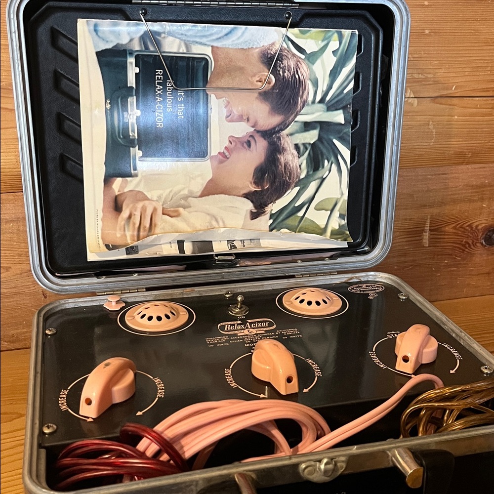 1950’s "Relax-A-Cizor" Exercise & Weightloss Machine